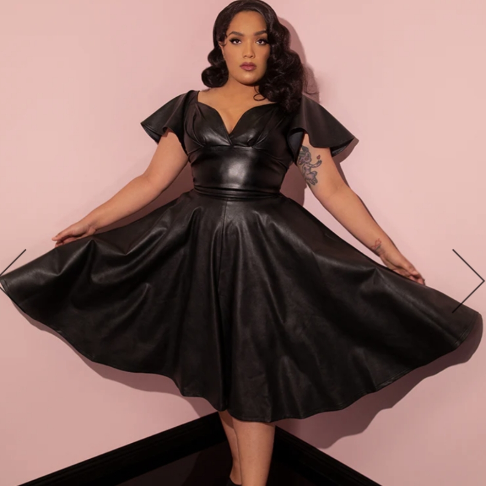 XL Vixen Vegan Leather Circle Skirt